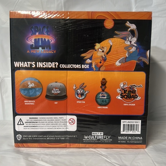 Space Jam A New Legacy Culture Fly Exclusive Collectors Box with Action Figure - Picture 4 of 7